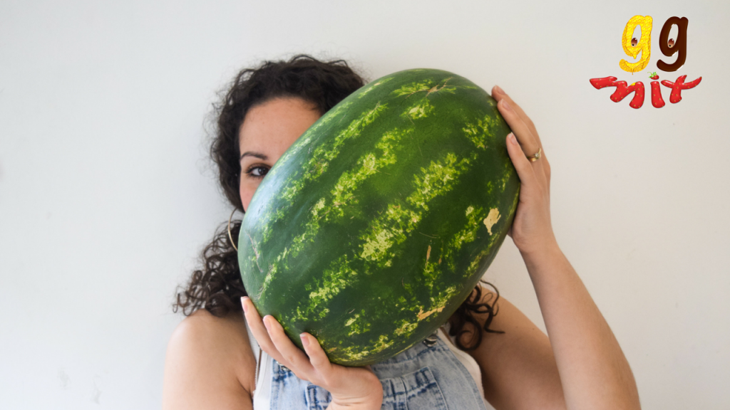 how to cut a watermelon